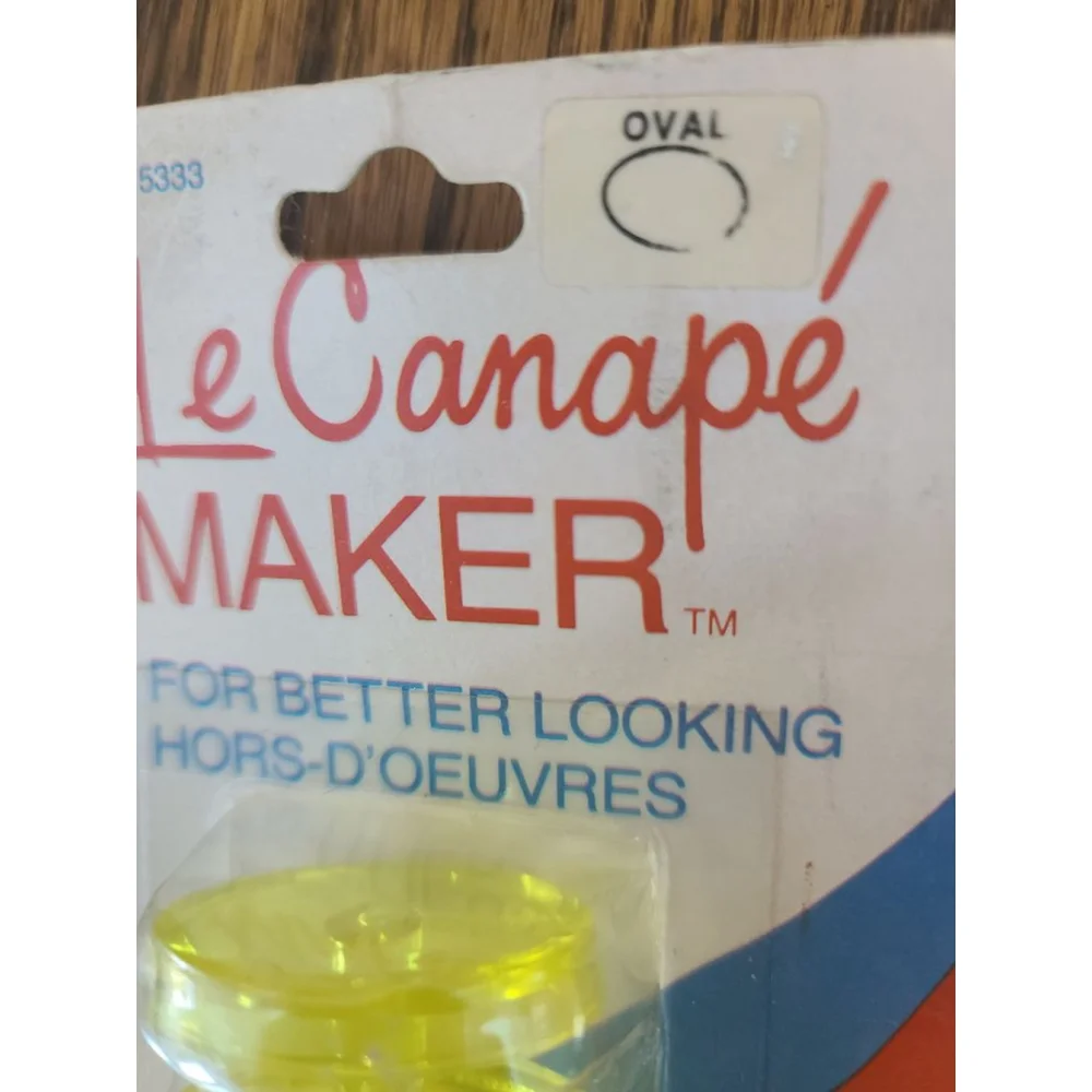 Le Canapé Maker & Chef's Garnishing Booklet Vintage